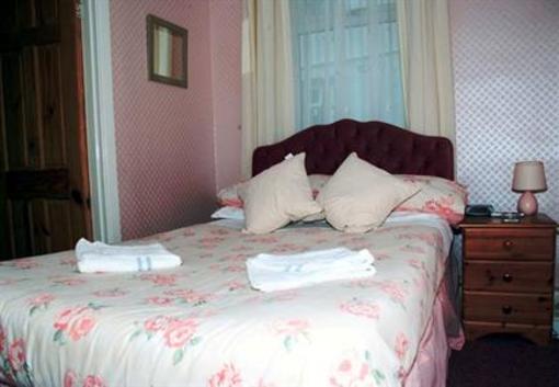 фото отеля Elmfield Hotel