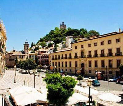 фото отеля Hotel Plaza Nueva