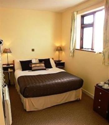 фото отеля Wards Hotel Galway