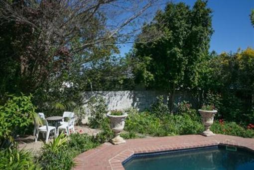 фото отеля Penelope's Guesthouse Stellenbosch