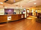 фото отеля Premier Inn Gatwick Airport Central Crawley