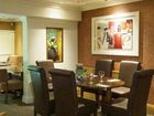 фото отеля Premier Inn Gatwick Airport Central Crawley