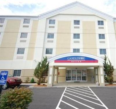 фото отеля Candlewood Suites West Springfield