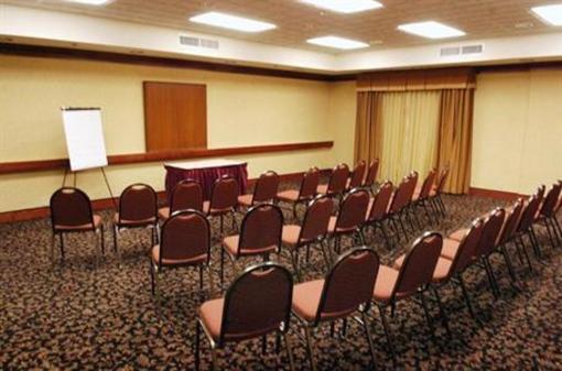 фото отеля Holiday Inn Express Hotel & Suites Fort Wayne