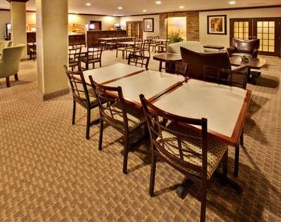 фото отеля Holiday Inn Express Hotel & Suites Council Bluffs