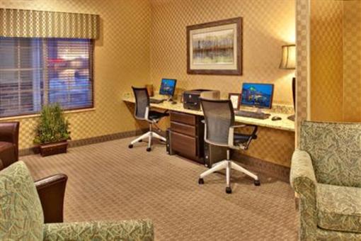 фото отеля Holiday Inn Express Hotel & Suites Council Bluffs