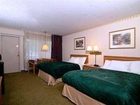 фото отеля Days Inn & Suites Rhinelander