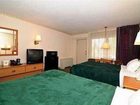 фото отеля Days Inn & Suites Rhinelander