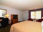 фото отеля Days Inn & Suites Rhinelander