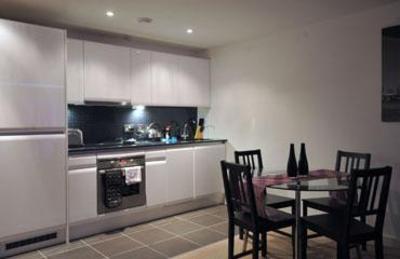 фото отеля Base Serviced Apartments – Spectrum