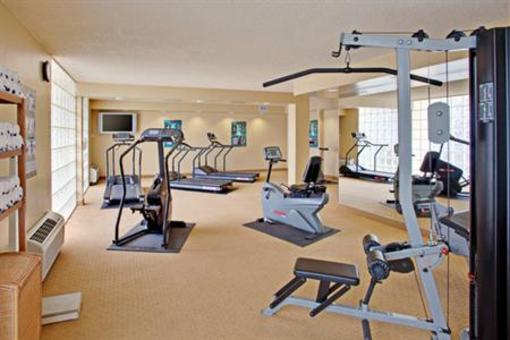 фото отеля Crowne Plaza Ventura Beach
