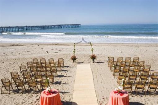 фото отеля Crowne Plaza Ventura Beach