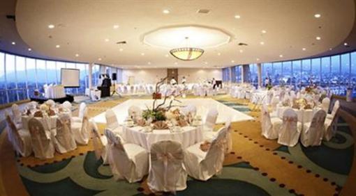 фото отеля Crowne Plaza Ventura Beach