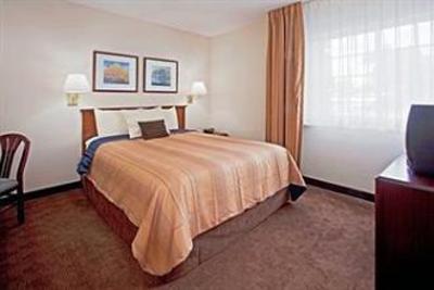 фото отеля Candlewood Suites Miami Airport West