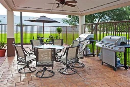 фото отеля Candlewood Suites Miami Airport West