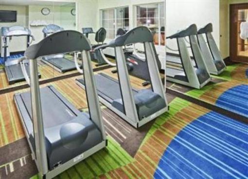 фото отеля Holiday Inn Express Hotel & Suites Penn Square Oklahoma City