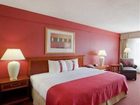 фото отеля Holiday Inn Boston Brookline