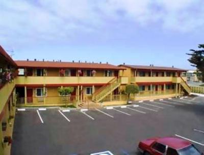 фото отеля Days Inn Monterey Downtown