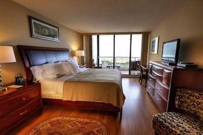 фото отеля Doubletree by Hilton Grand Hotel Biscayne Bay
