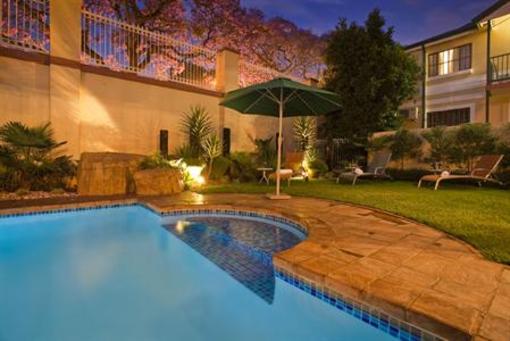 фото отеля The Villas Luxury Suite Hotel