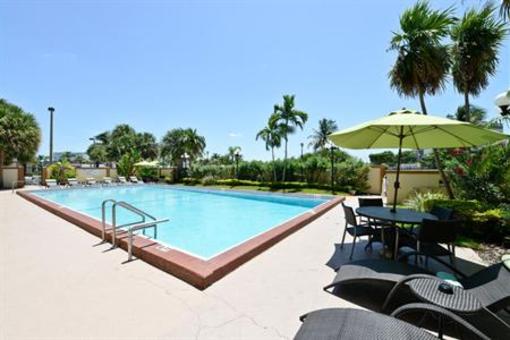 фото отеля Best Western Windsor Inn North Miami