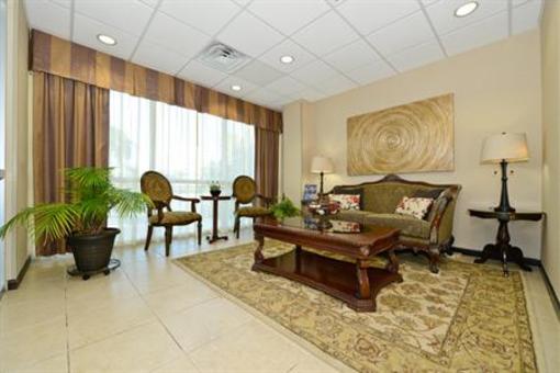 фото отеля Best Western Windsor Inn North Miami