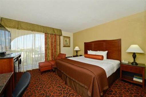 фото отеля Best Western Windsor Inn North Miami