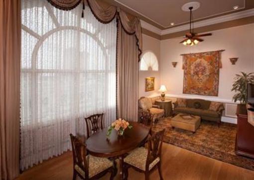 фото отеля The Driskill