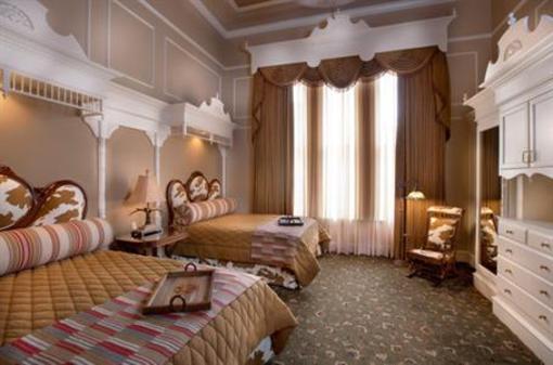 фото отеля The Driskill