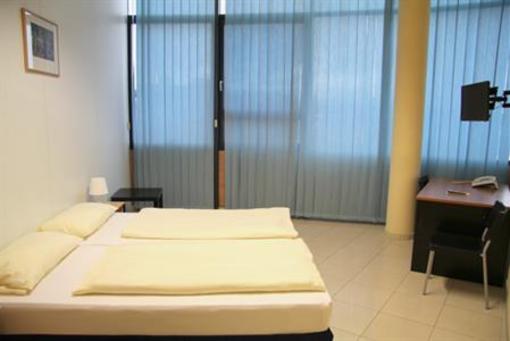 фото отеля Blu Hotel Freiburg