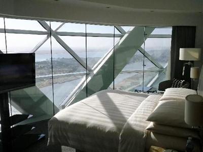 фото отеля Hyatt Capital Gate