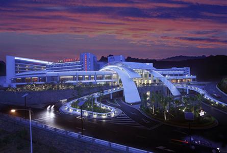 фото отеля Crowne Plaza Science City