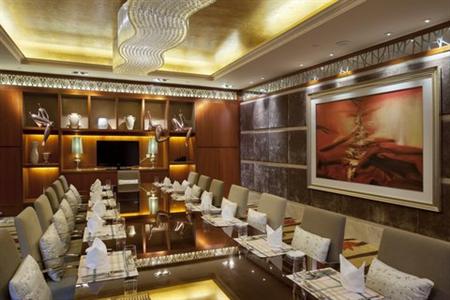 фото отеля Crowne Plaza Science City