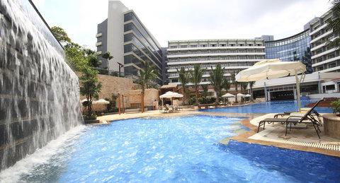 фото отеля Crowne Plaza Science City