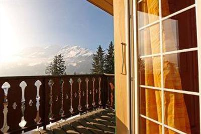 фото отеля Hotel Belvedere Wengen