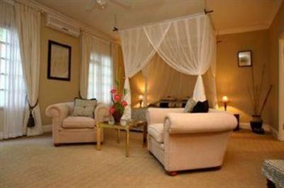 фото отеля Willowbrook Lodge