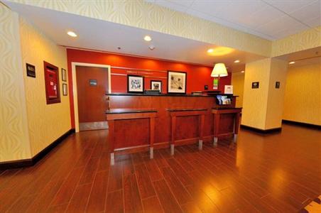 фото отеля Hampton Inn Richmond-Airport