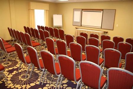 фото отеля Hampton Inn Richmond-Airport