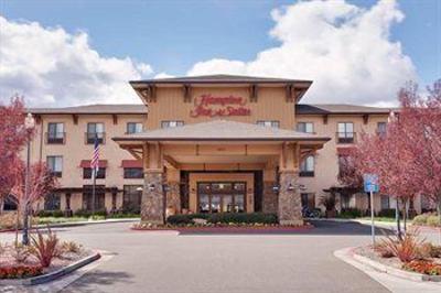 фото отеля Hampton Inn & Suites Windsor - Sonoma Wine Country