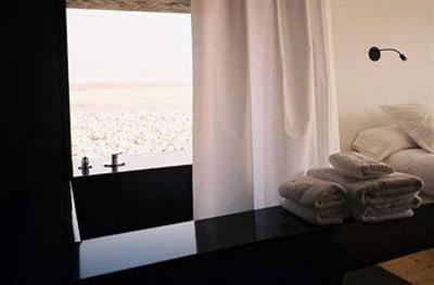 фото отеля Hotel Aire de Bardenas