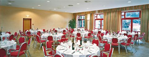 фото отеля Moevenpick Hotel Frankfurt-Oberursel