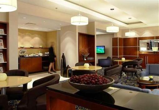 фото отеля Montreal Airport Marriott Hotel