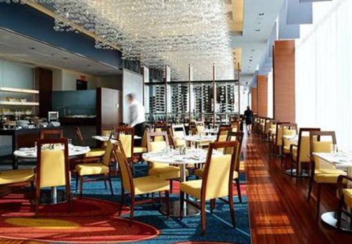 фото отеля Montreal Airport Marriott Hotel