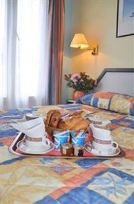 фото отеля Saphir Grenelle Hotel