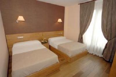 фото отеля Hotel O Desvio