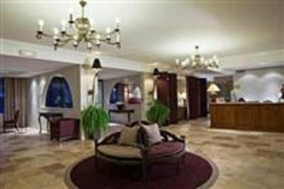 фото отеля Best Western Golf Hotel Valescure
