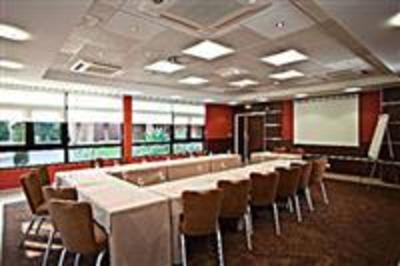 фото отеля Best Western Golf Hotel Valescure