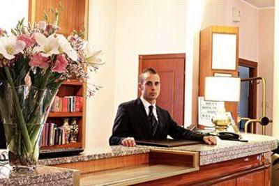 фото отеля Hotel City Piacenza