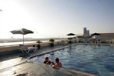фото отеля Winchester Deluxe Hotel Apartment Dubai