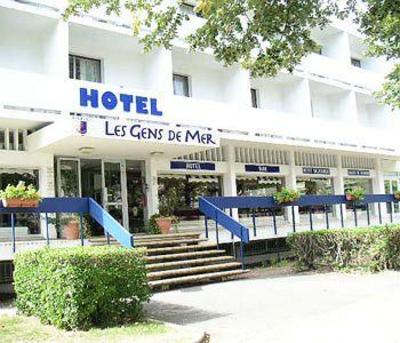 фото отеля Les Gens De Mer Hotel La Rochelle